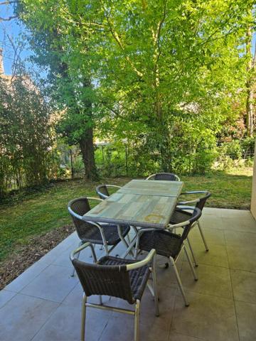 Maison Merville 6 pièce(s) 148 m2 sur 1120 m² de terrain avec piscine chauffée et garage