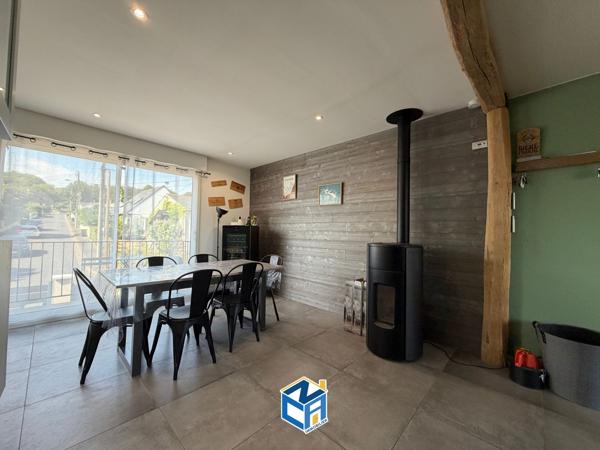MAISON 4 CHAMBRES - GARAGE - TERRAIN