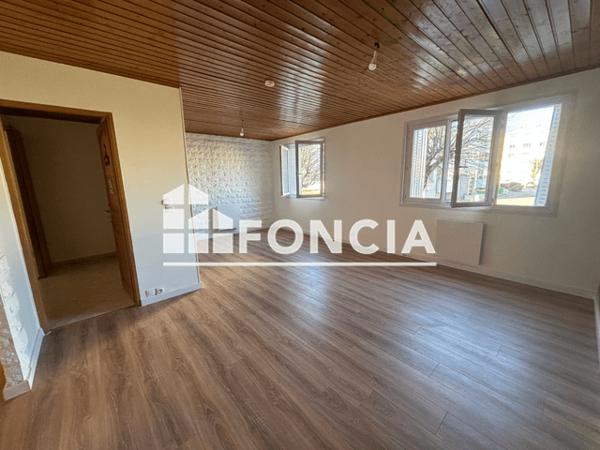 Location Appartement 3 pièces 60.1 m² - Saint-martin-d'hères 38400