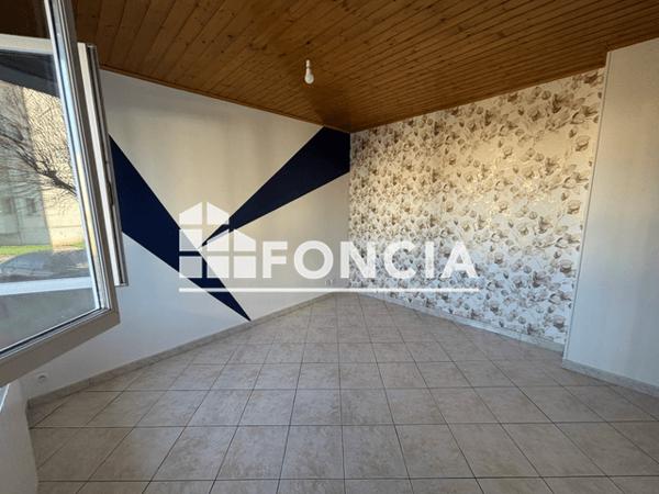 Location Appartement 3 pièces 60.1 m² - Saint-martin-d'hères 38400