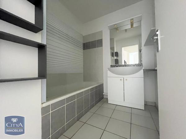 Appartement à louer 2 pièces 47.94m²