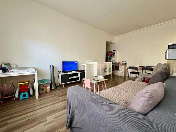 Appartement 3 pièce(s) 58 m² 212 000 € **  - Référence  850