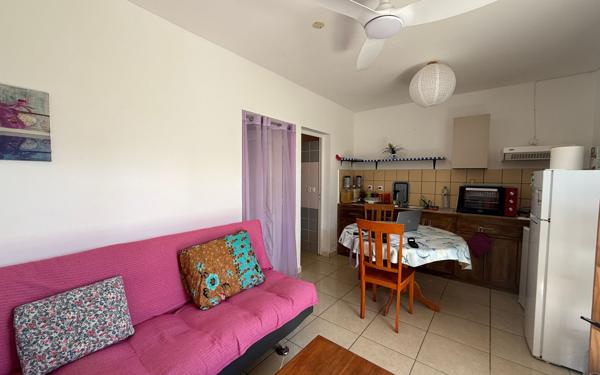 Immeuble à vendre    7 pièces •  Saint-Pierre