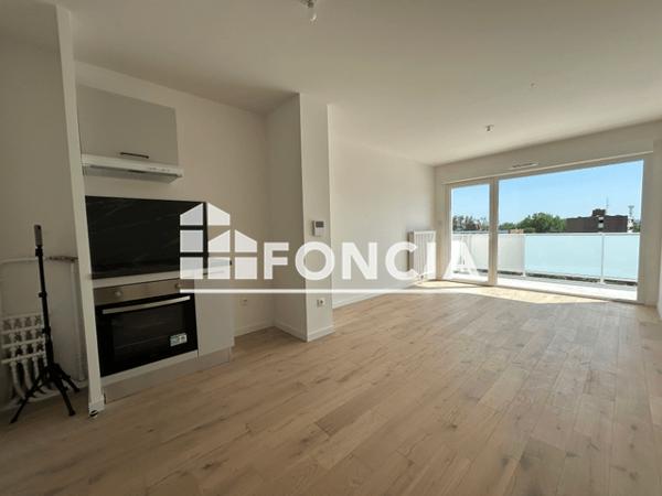 Location Appartement 2 pièces 39.7 m² - AVENUE DE BOLLAERT Lens 62300