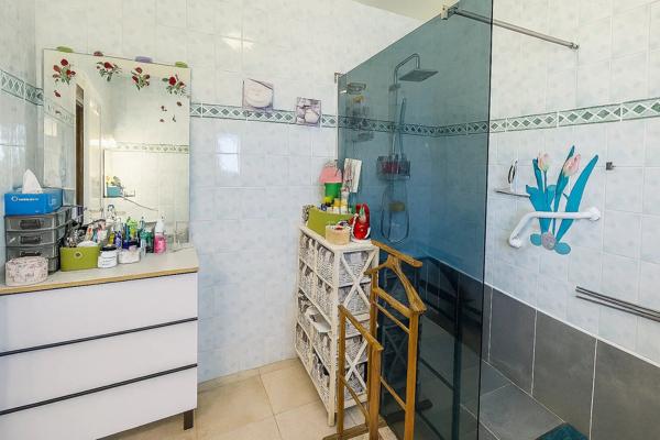 Vente Maison 10 pièces 157 m2 à Sainte-Livrade-sur-Lot