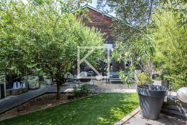 Loft confidentiel d'exception avec jardin et piscine