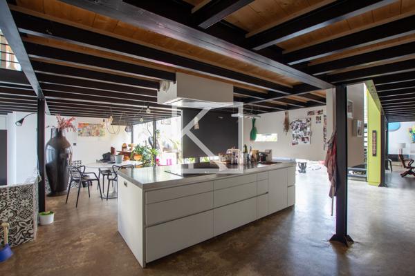 Loft confidentiel d'exception avec jardin et piscine