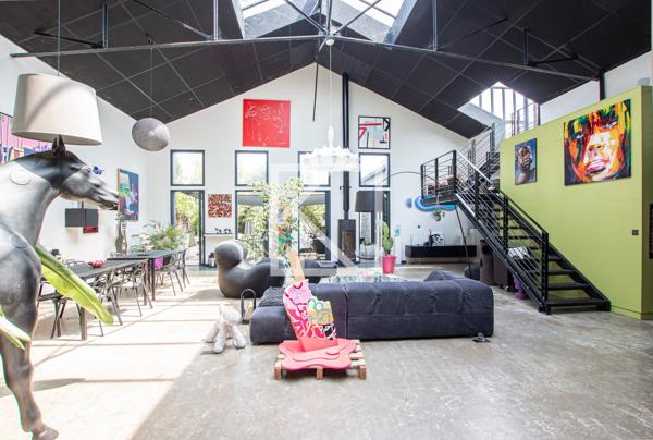 Loft confidentiel d'exception avec jardin et piscine