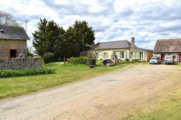Charmante Fermette nichée dans un écrin de verdure