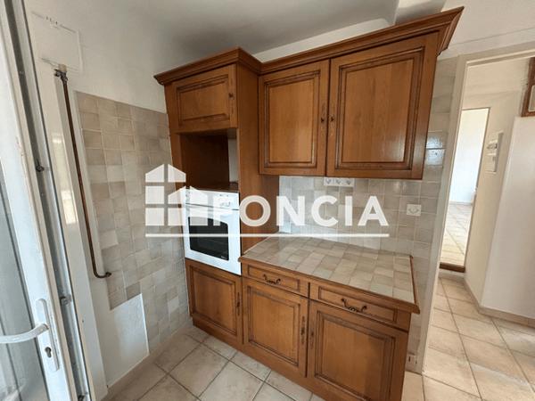 Location Maison 2 pièces 63.63 m² - Corbieres En Provence 04220