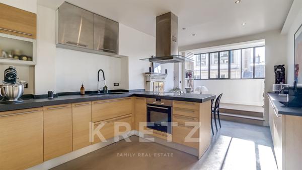 Loft avec verrière Eiffel