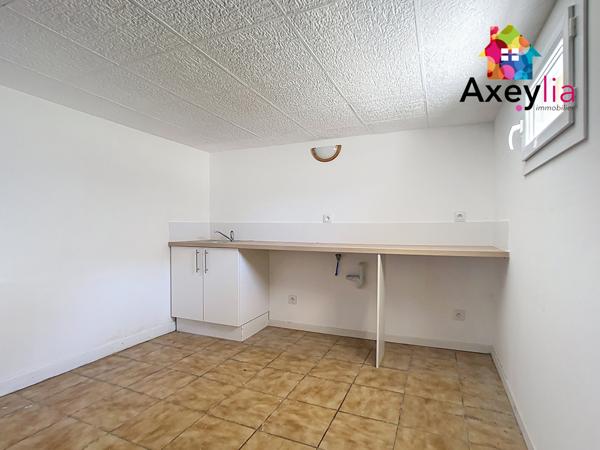 Riorges (42153) A VENDRE - RIORGES - MAISON ENTIÈREMENT RÉNOVÉE AVEC TERRAIN