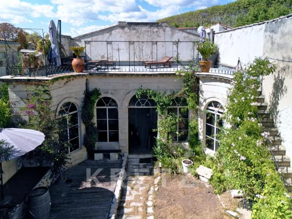 Demeure historique  avec piscine au coeur de Montpellier