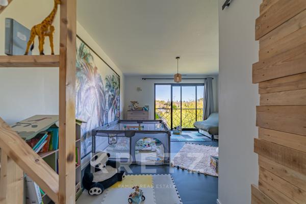 Sublime villa Californienne avec piscine au coeur de la Vaunage