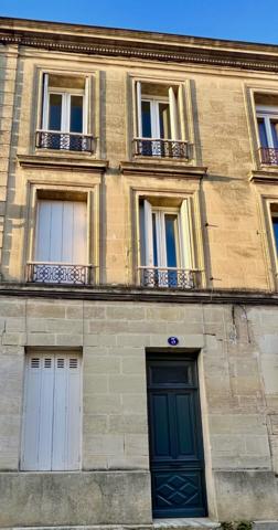 Maison en pierre rénovée 110 m²