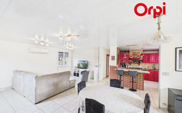 Maison à vendre    5 pièces •  Bernay