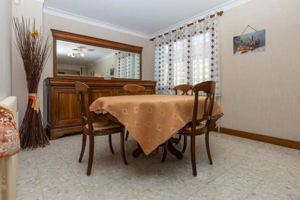 Vente Maison 6 pièces 173 m2 à Serrières-de-Briord