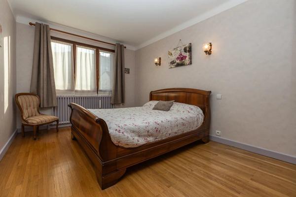 Vente Maison 6 pièces 173 m2 à Serrières-de-Briord