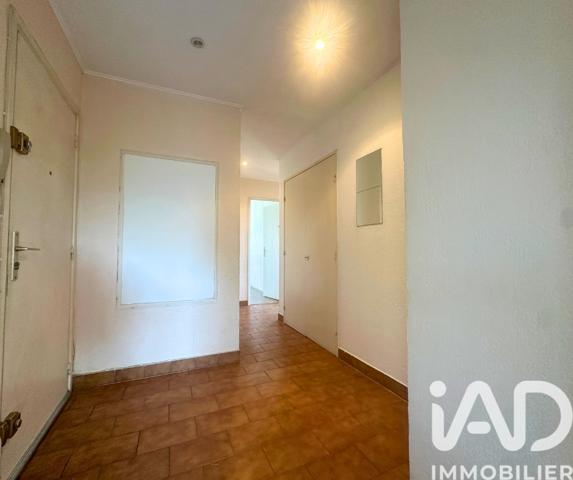 Appartement à vendre 4 pièces 88 m² Le Pontet