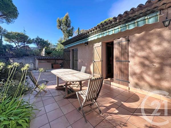 Maison à vendre  8 pièces - 209,49 m2 FREJUS - 83