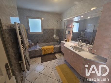 Maison à vendre 7 pièces 322,34 m² Annonay