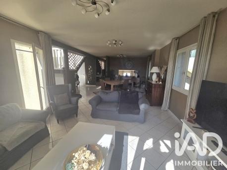 Maison à vendre 7 pièces 322,34 m² Annonay