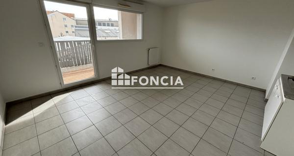 Location Appartement 3 pièces 62.28 m² - Lyon 69007