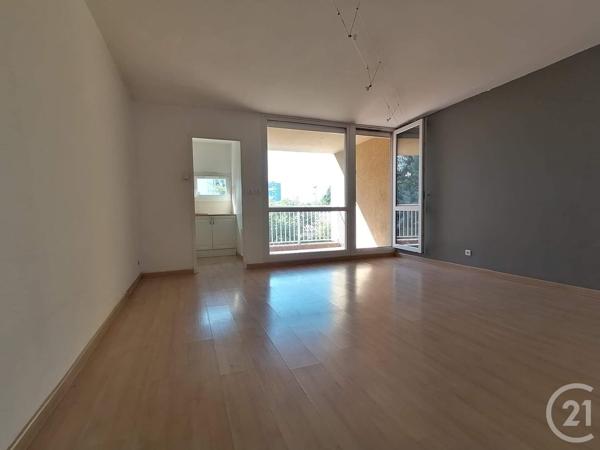 Appartement F2 à vendre  2 pièces - 42 m2 BAGNOLS SUR CEZE - 30
