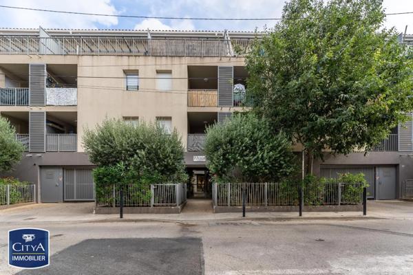 Appartement à vendre 1 pièce 32.8m² Nîmes (30900)