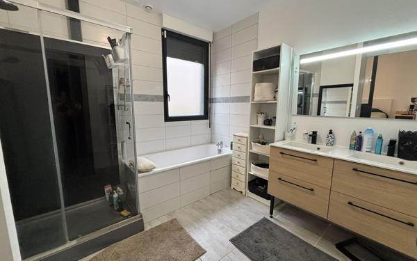 Maison à vendre    5 pièces •  Ossun