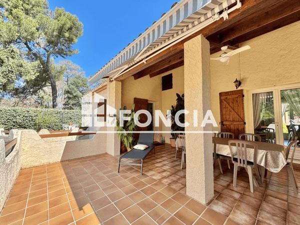 À vendre Maison 13 pièces 326 m² - La Londe-les-maures 83250