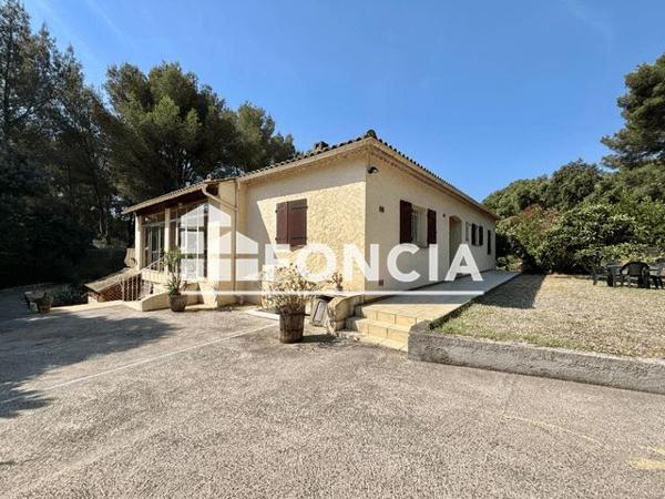 À vendre Maison 13 pièces 326 m² - La Londe-les-maures 83250