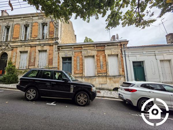 MAISON DE VILLE 185 M² – CŒUR DE VILLE – JARDIN INTIMISTE