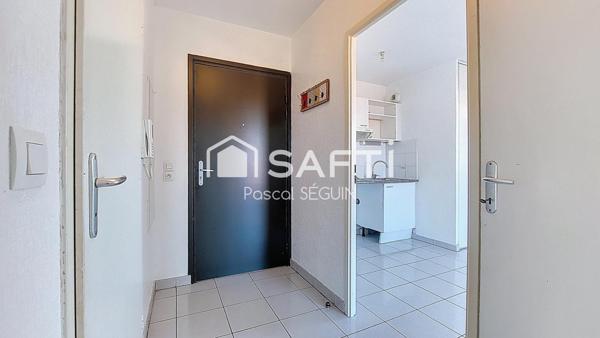 APPARTEMENT 2 PIECES - BALCON - ASCENSEUR