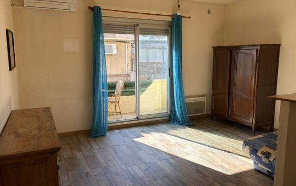 Vente Studio spacieux proche plage à rafraîchir Le grau-du-roi   