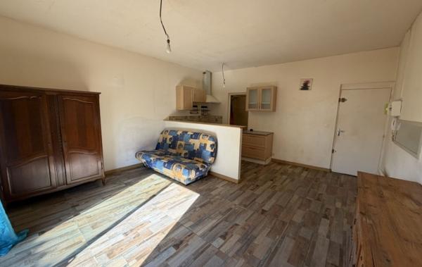 Vente Studio spacieux proche plage à rafraîchir Le grau-du-roi   