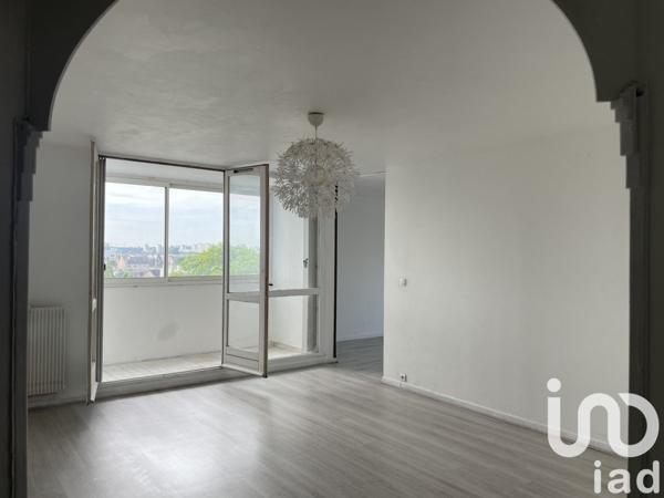 Appartement 5 pièces de 88 m² à Saint-Pierre-des-Corps (37700)