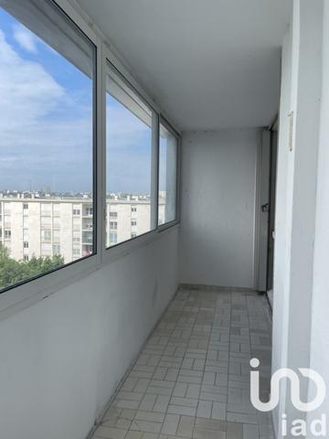 Appartement 5 pièces de 88 m² à Saint-Pierre-des-Corps (37700)