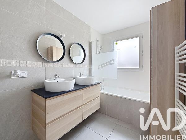 Maison à vendre 7 pièces 110 m² Jouy-le-Moutier