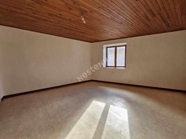 Agréable maison de ville 2 ou 3 chambres avec jardin à proximité de toutes les commodités