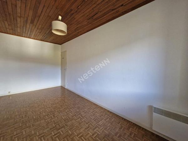 Agréable maison de ville 2 ou 3 chambres avec jardin à proximité de toutes les commodités