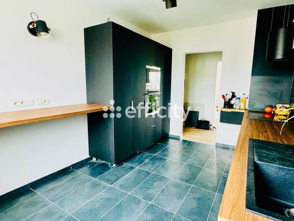 Appartement 3 pièces - 101 m² Exclusivité efficity