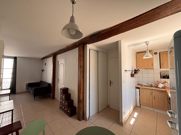 ORLEANS SUD - APPARTEMENT MEUBLE 2 PIECES DE 40.14 M2 -