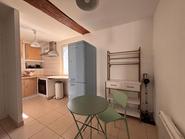 ORLEANS SUD - APPARTEMENT MEUBLE 2 PIECES DE 40.14 M2 -