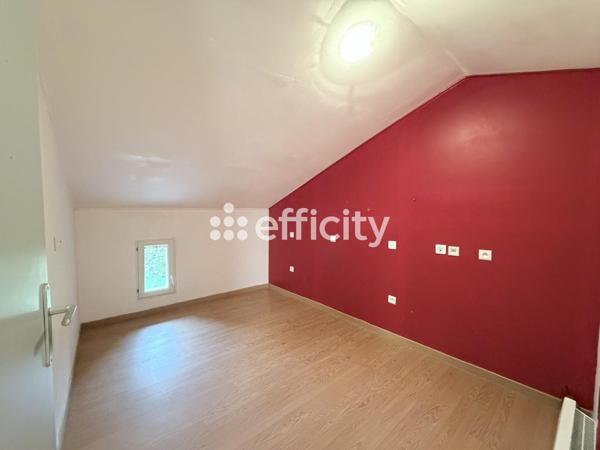 Maison
         7 pièces
        - 150 m² Exclusivité