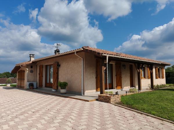 Maison Rion Des Landes  122 m2