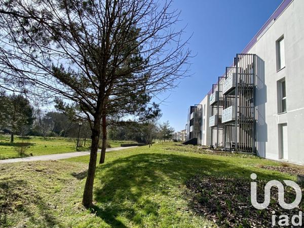 Appartement 2 pièces de 45 m² à Saint-Herblain (44800)