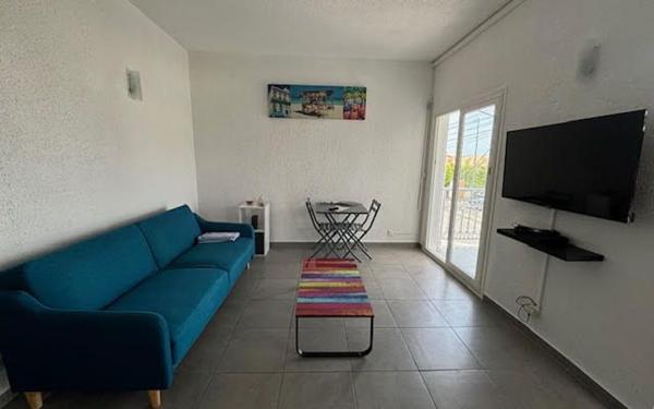 Appartement à louer    3 pièces •  Saint-François