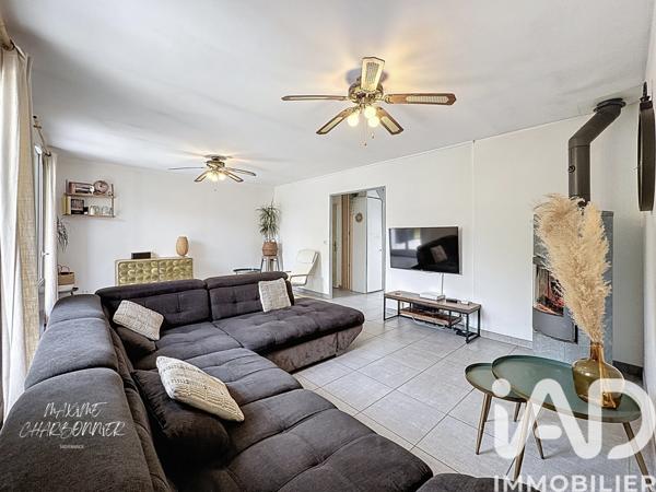Maison à vendre 5 pièces 138 m² Saint-Pierre-du-Perray