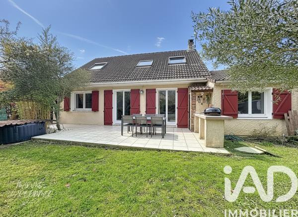Maison à vendre 5 pièces 138 m² Saint-Pierre-du-Perray
